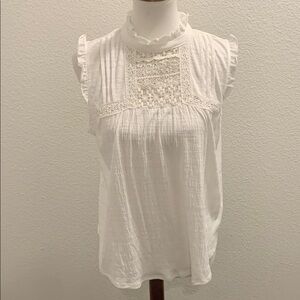 Cable & Gauge White Ruffled Smocked Blouse